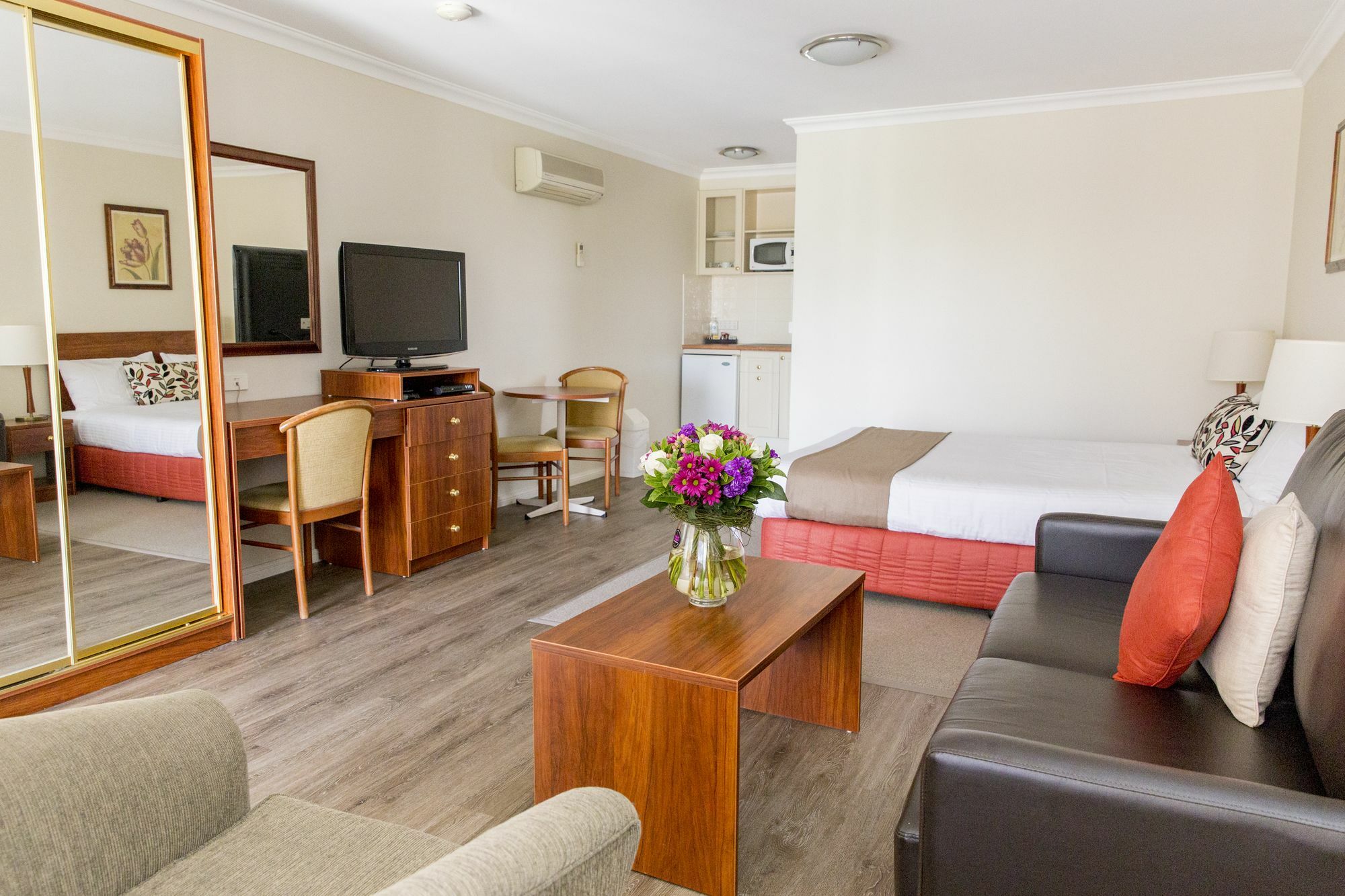 Charlotte Apartments Bathurst Eksteriør bilde